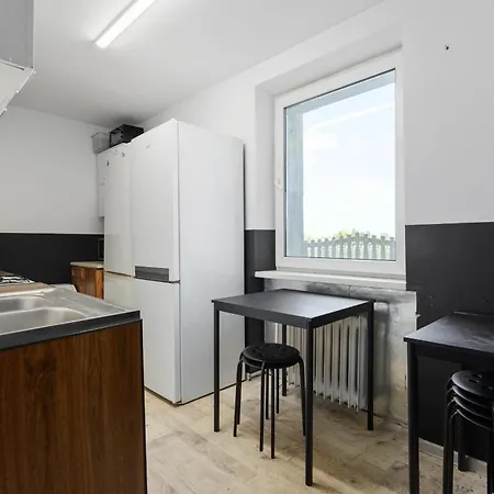 Tanie Spanie Autostrada A2 Homestay